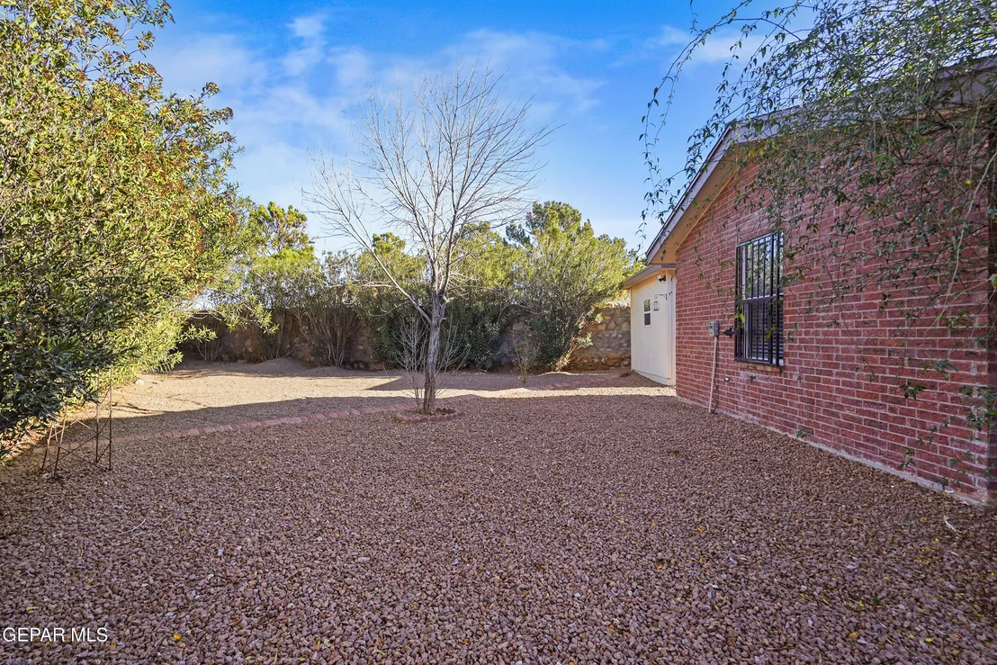 Photo of 5639 SCHWARZKOPF Drive
