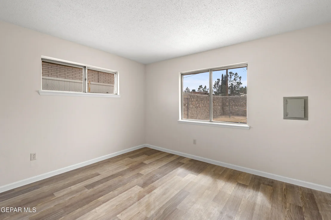 Photo of 2109 FEBRERO Drive