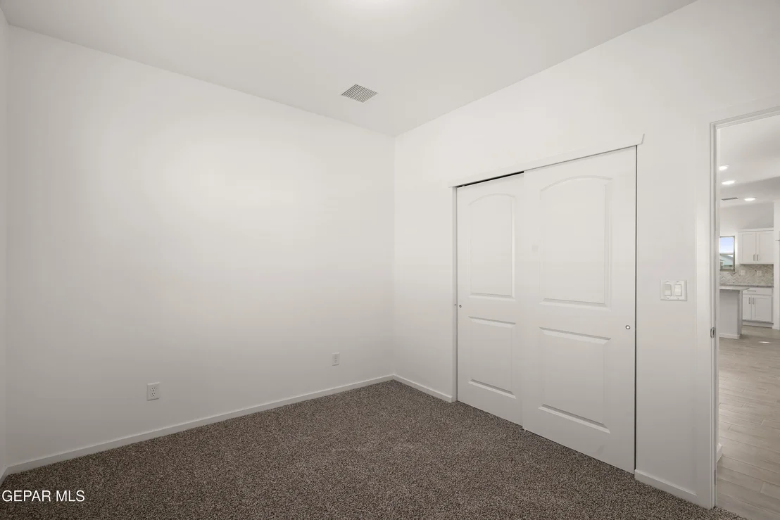 Photo of 13808 Summer Wave Avenue