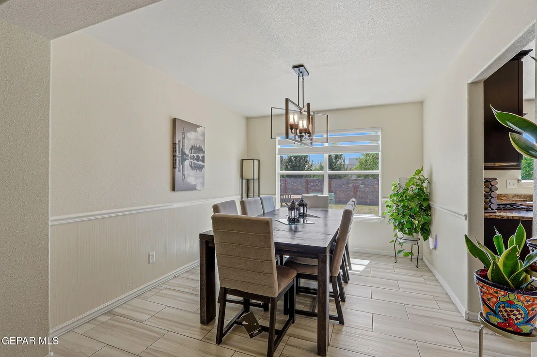Photo of 600 Valley Plum Avenue