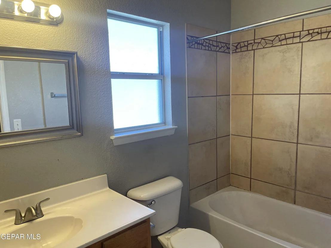 Photo of 3920 TIERRA MARFIL Road
