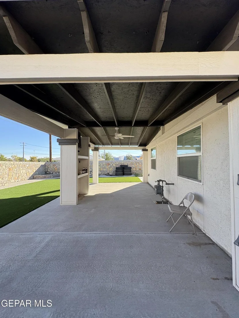 Photo of 628 N. Yarbrough Drive