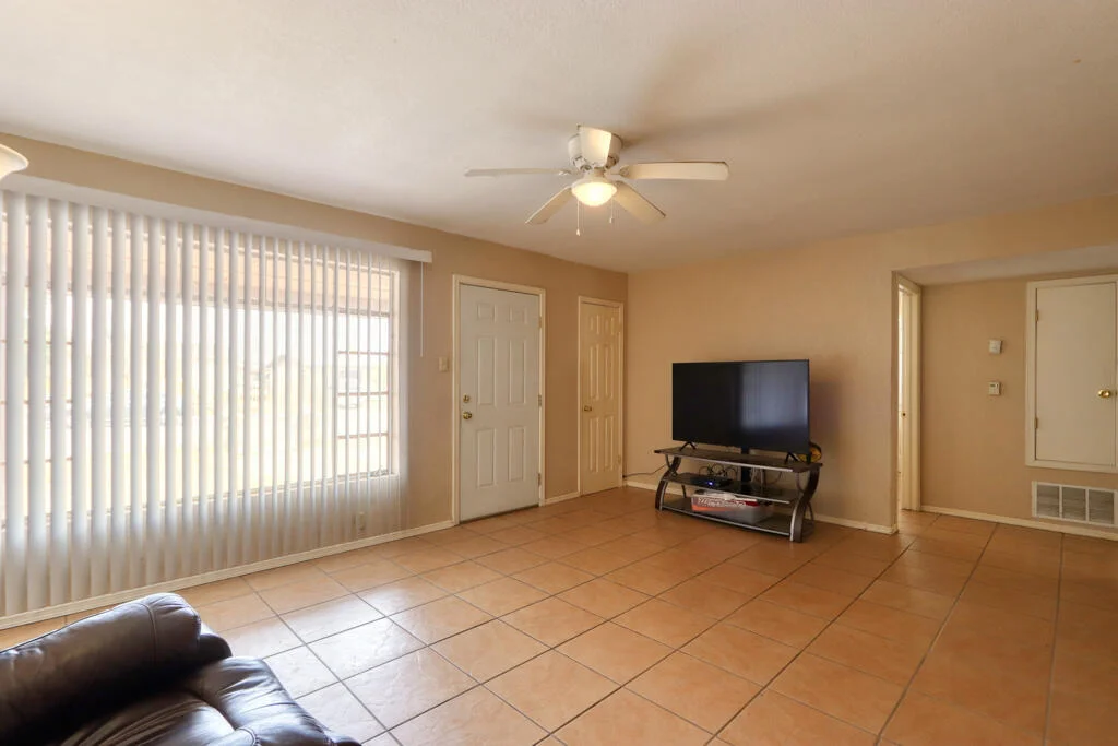 Photo of 965 BENNETT Place