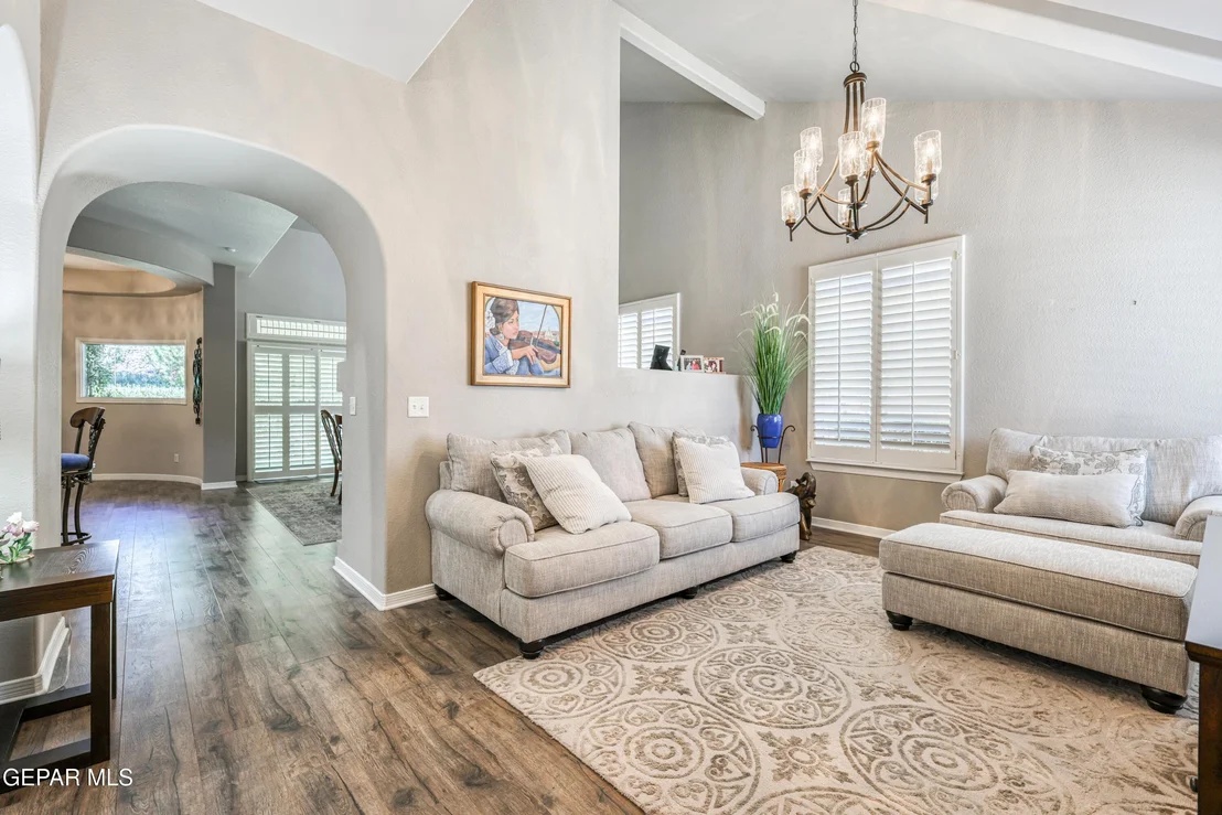 Photo of 7713 OAK LANDING Drive