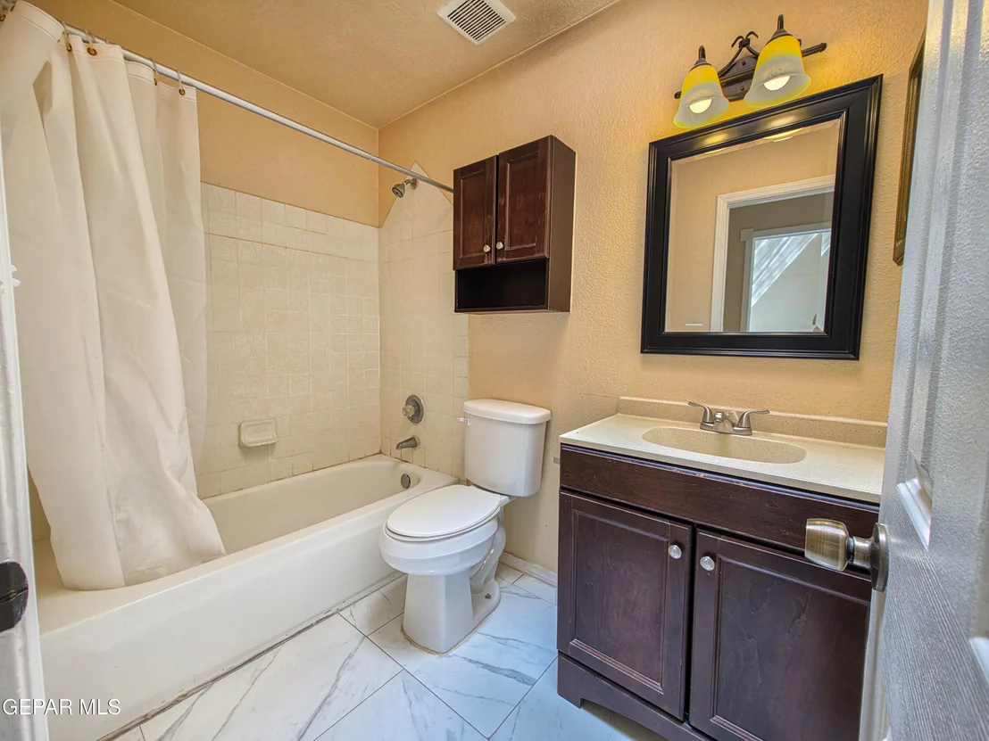 Photo of 12057 AUTUMN GATE Drive