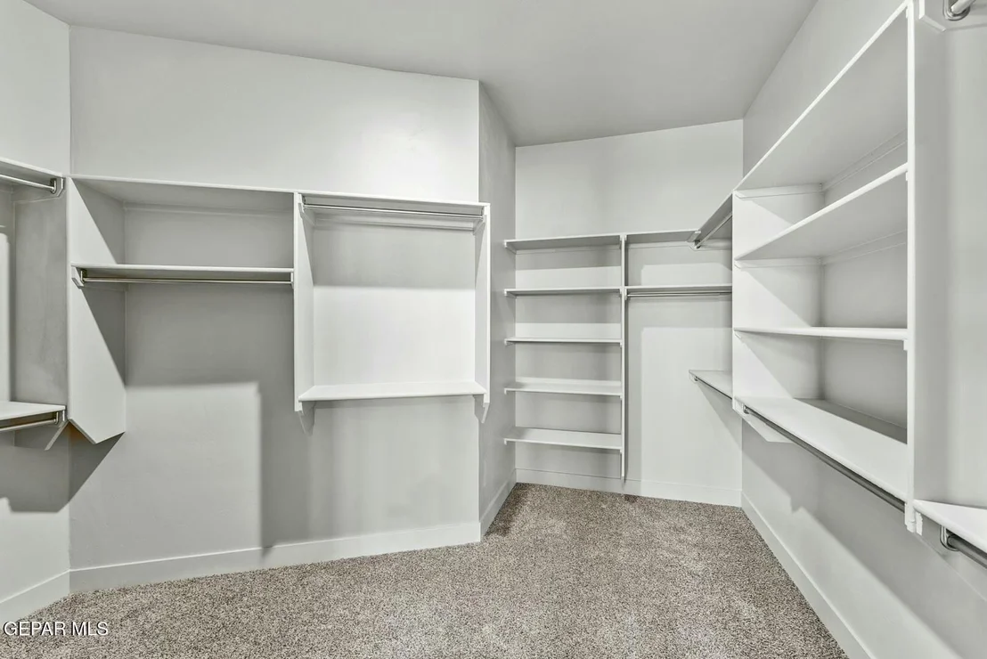 Photo of 947 Bromyard Drive