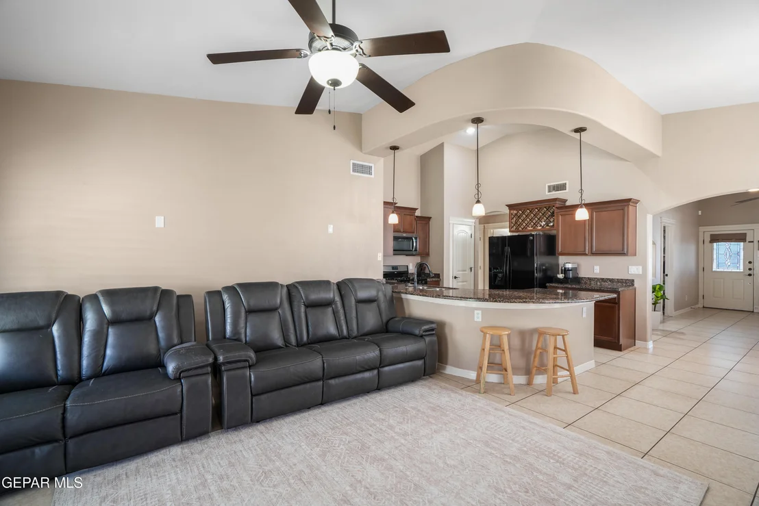 Photo of 5365 Jose Duran Lane