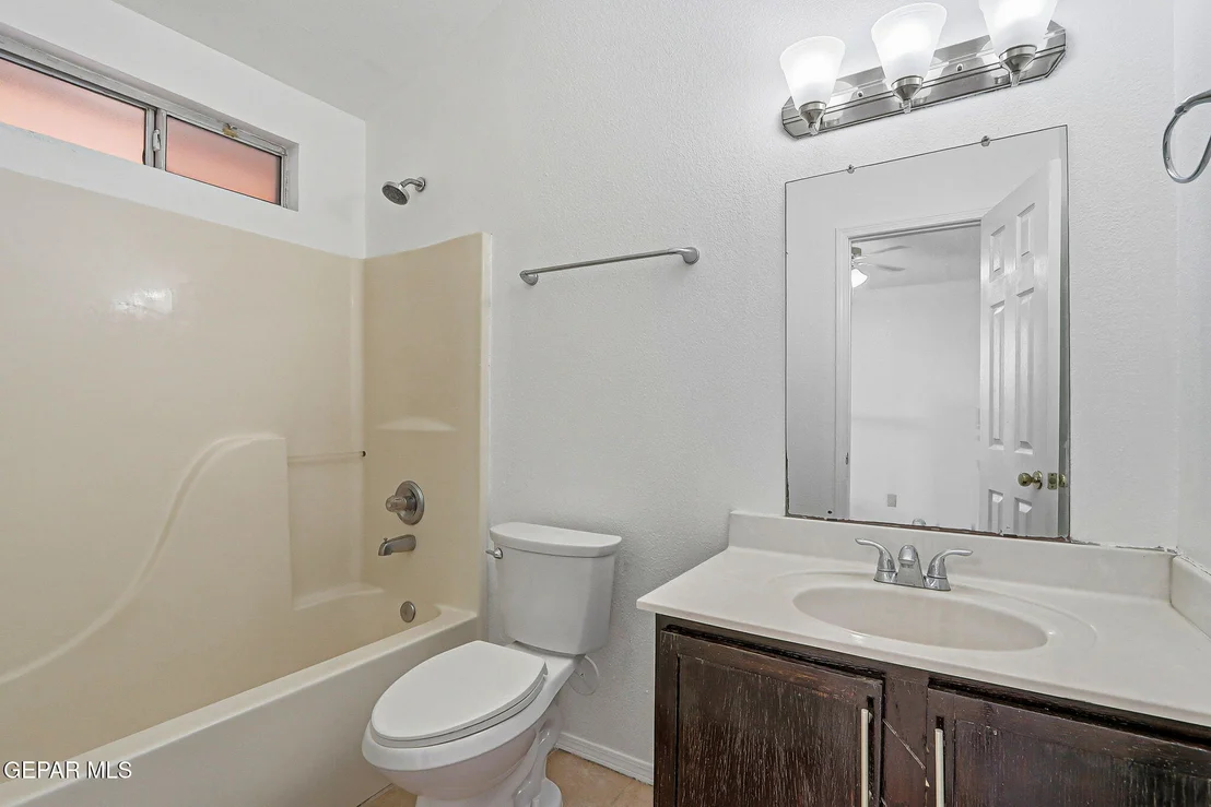 Photo of 5421 GATE RIDGE Circle