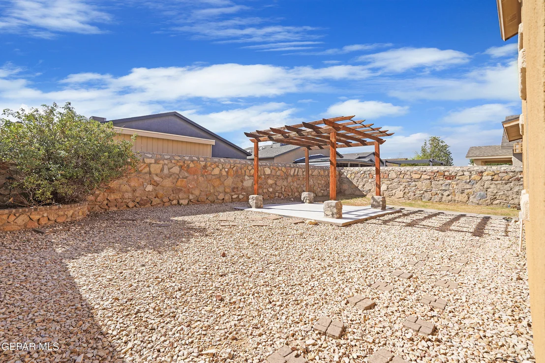 Photo of 11509 CHARLES BOYLE Place