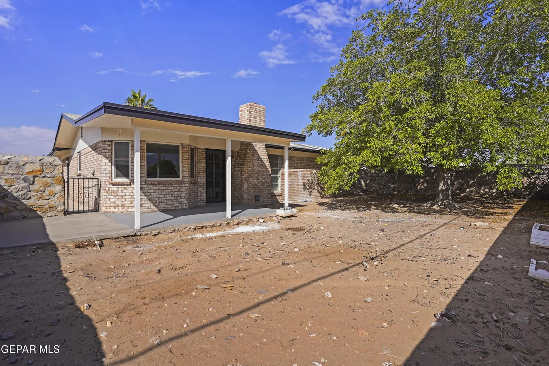 Photo of 936 ONEIDA Drive