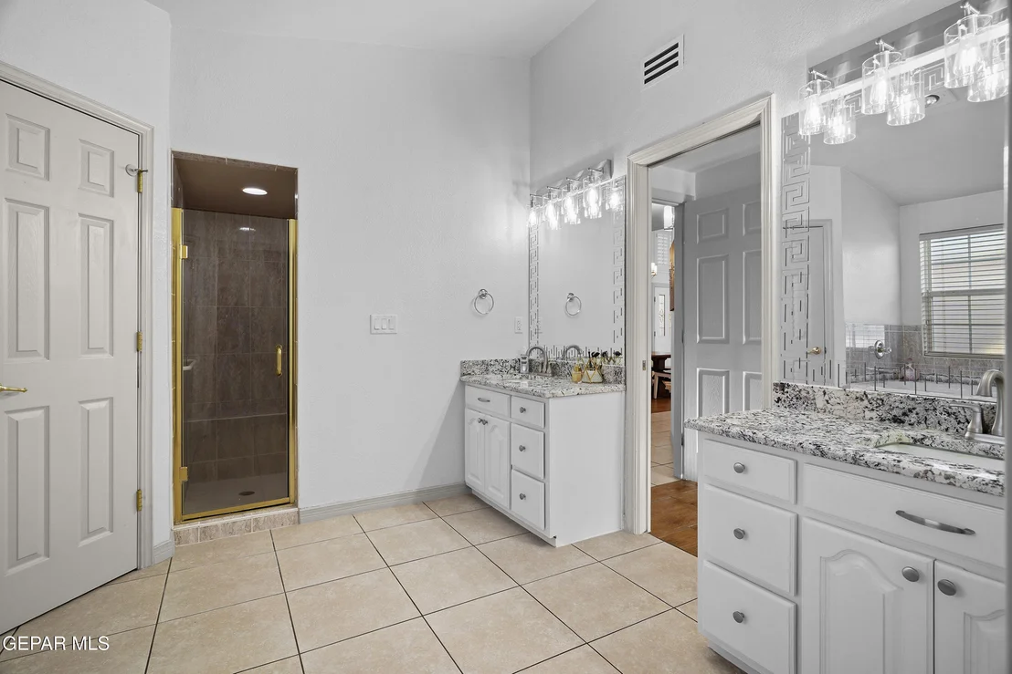 Photo of 1533 Cimarron Ridge Drive