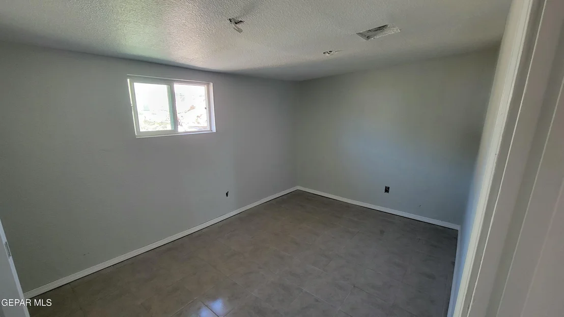 Photo of 231 FRANCIS Street