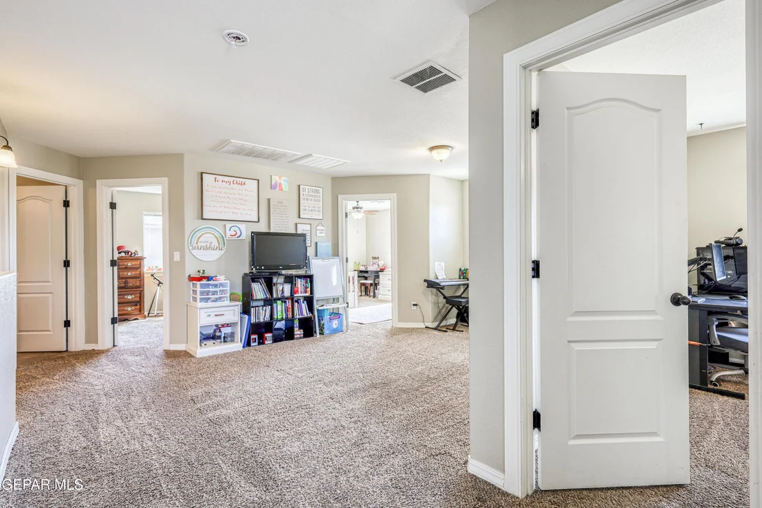 Photo of 7113 LONG MEADOW Drive