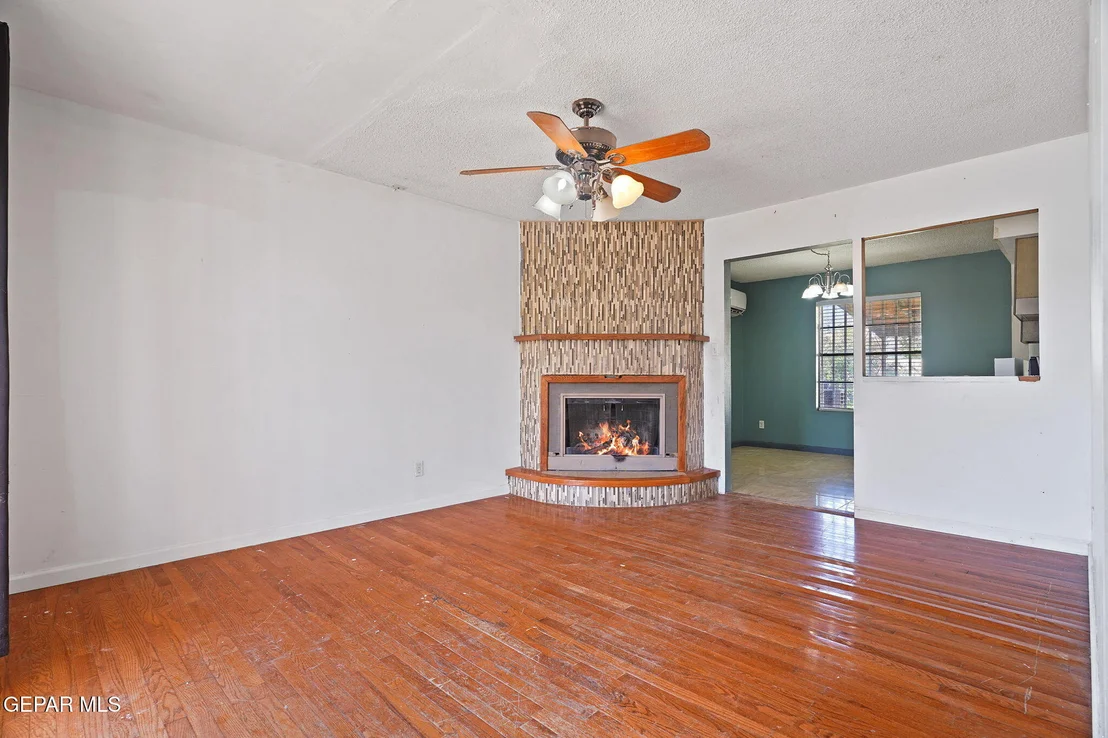 Photo of 10705 TEXARKANA Place