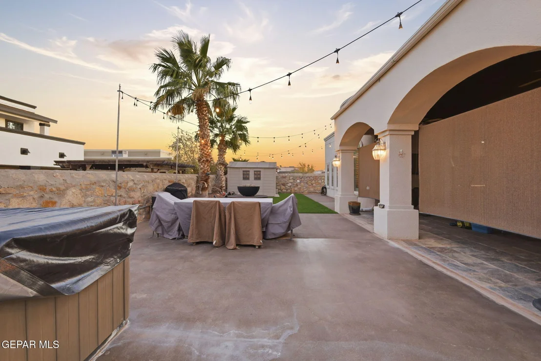 Photo of 3024 OAK POINT Place