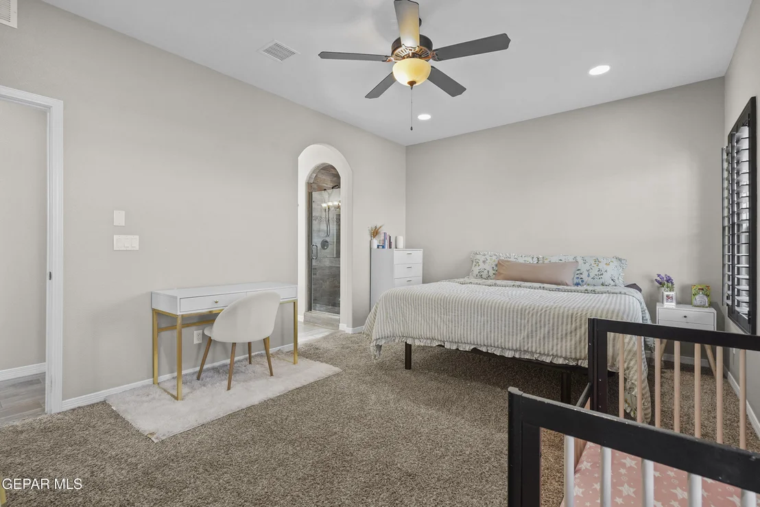 Photo of 7257 LONG MEADOW Drive