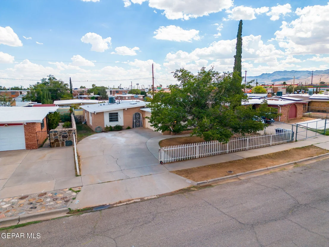 Photo of 5116 Anchorage Avenue