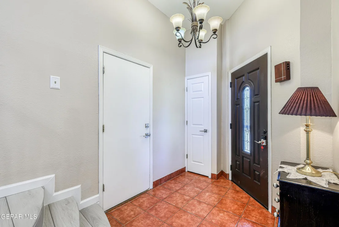 Photo of 7108 CANYON RUN Drive