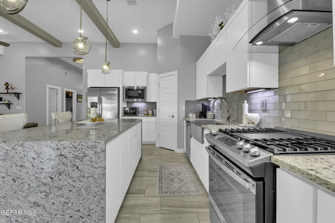 Photo of 3901 DESERT PARK Place