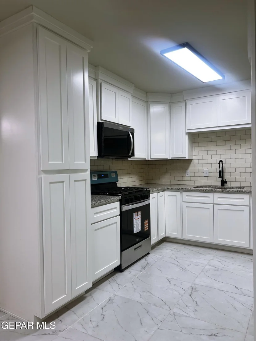 Photo of 7531 WILCOX Drive
