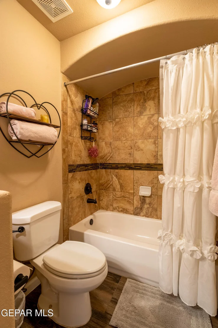 Photo of 7730 Enchanted View Drive
