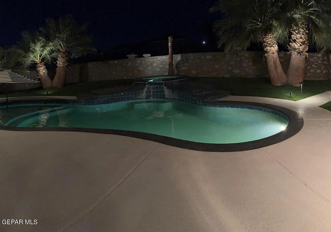 Photo of 1372 SILVER GATE Place