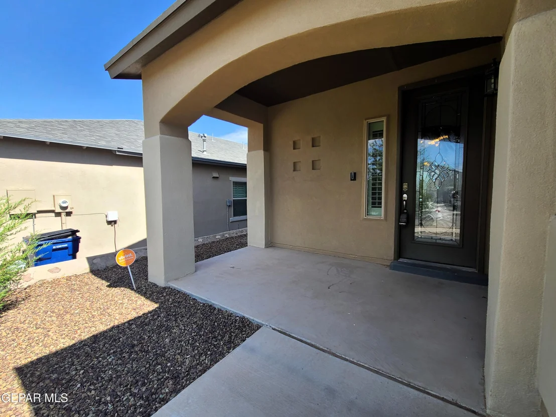 Photo of 7421 EAGLE VISTA Drive