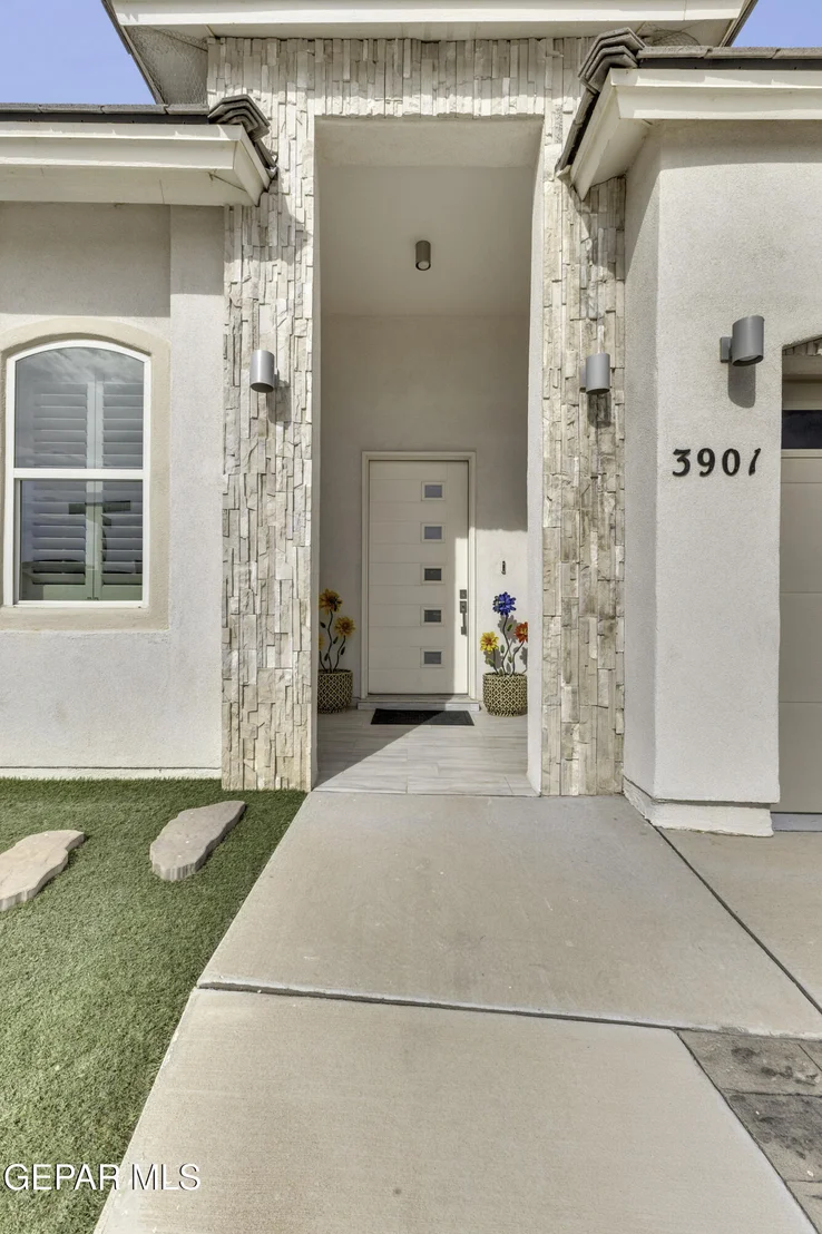 Photo of 3901 DESERT PARK Place