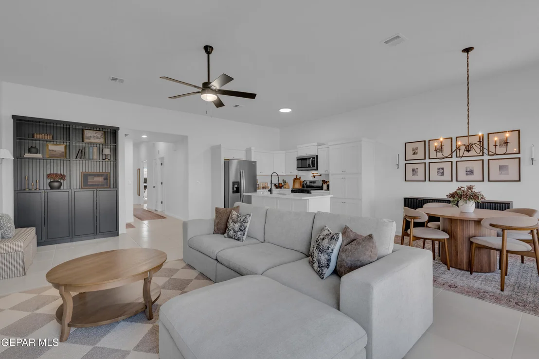 Photo of 937 SANDHURST Place