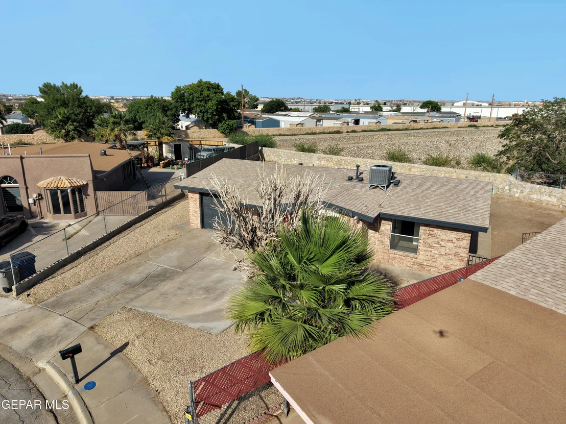 Photo of 8827 CLAVEL Drive