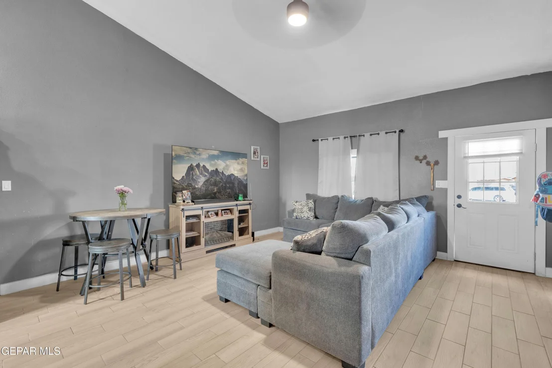 Photo of 16104 Mesa Rocks Street