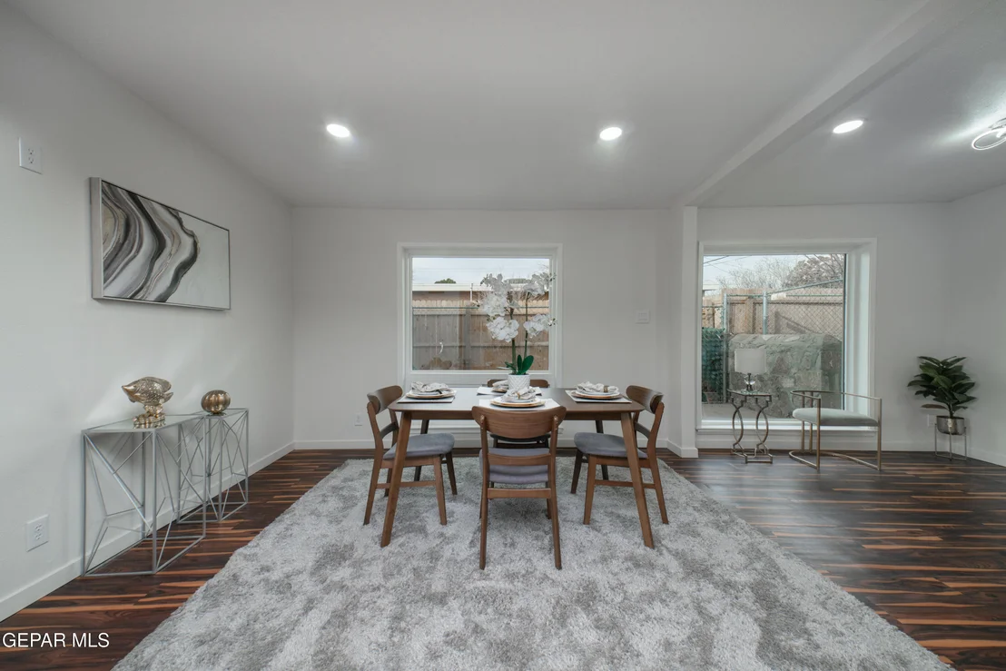 Photo of 5107 HARLAN Drive