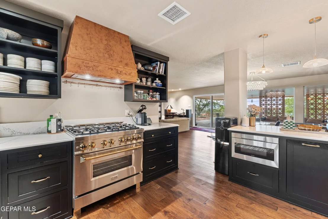 Photo of 3931 FLAMINGO Drive