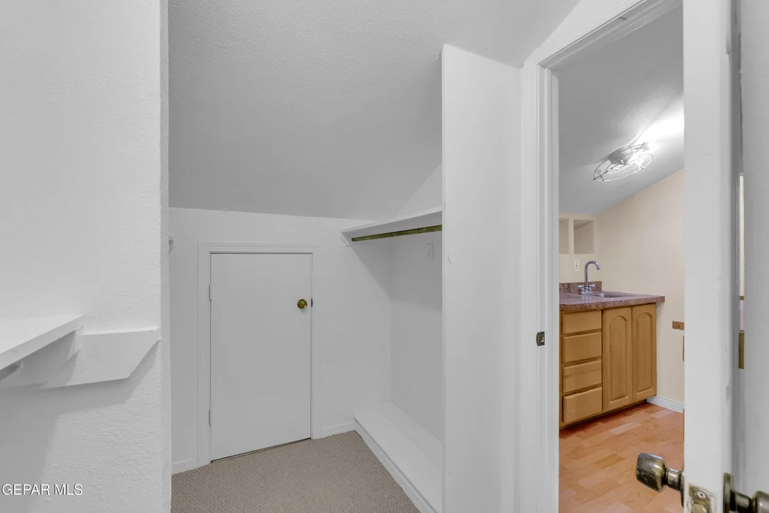 Photo of 12085 Autumn Gate Drive