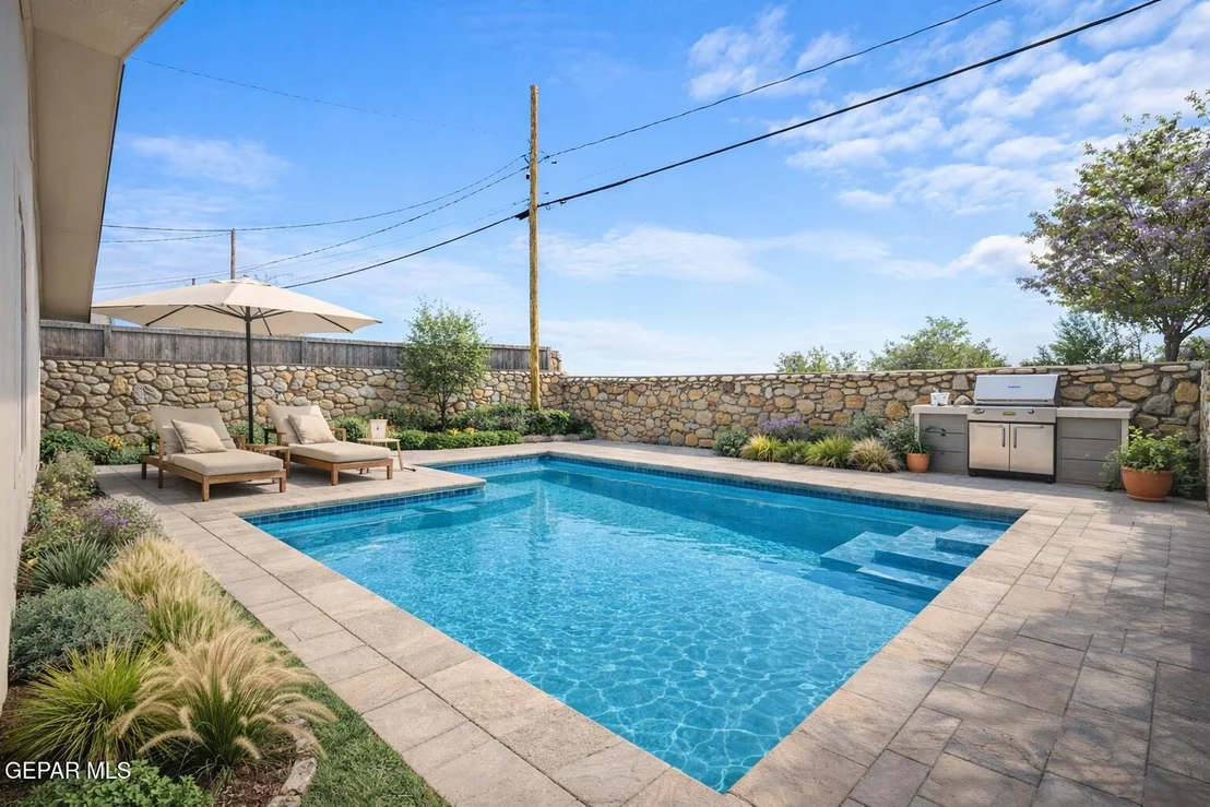 Photo of 258 SUNSET HILLS Drive