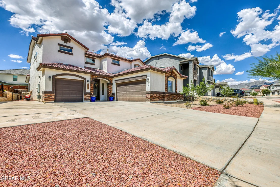 Photo of 7821 ENCHANTED RIDGE Drive