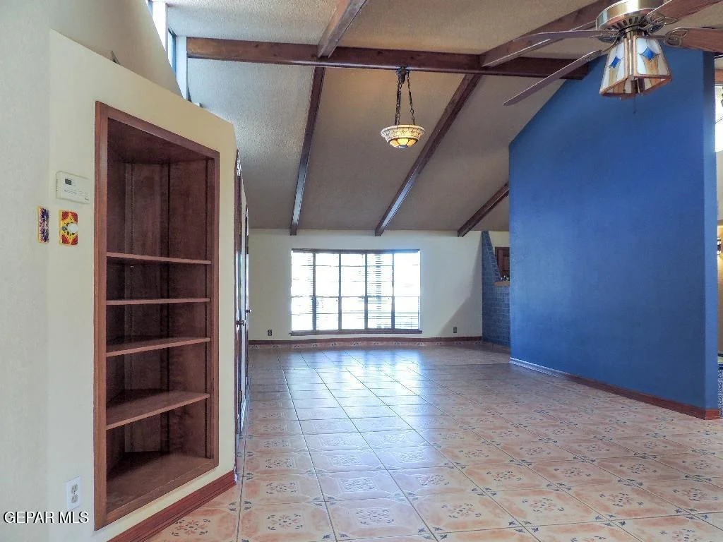 Photo of 1067 Esplanada Circle