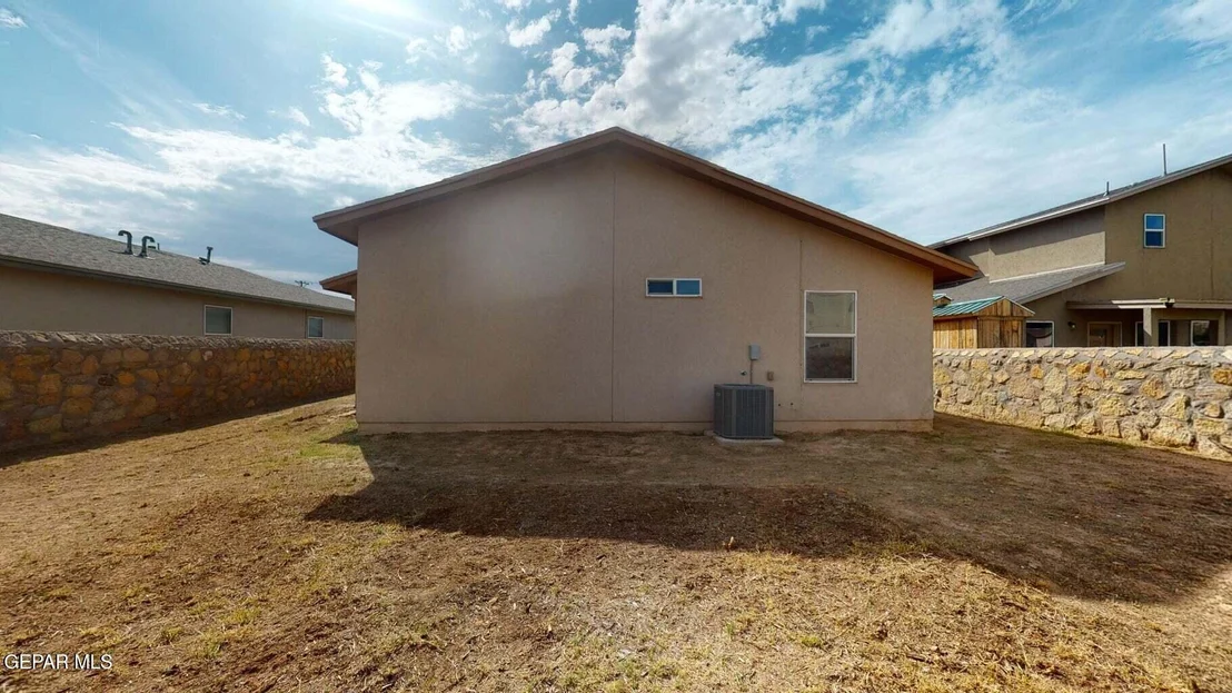 Photo of 10445 SILVERCLOUD Drive