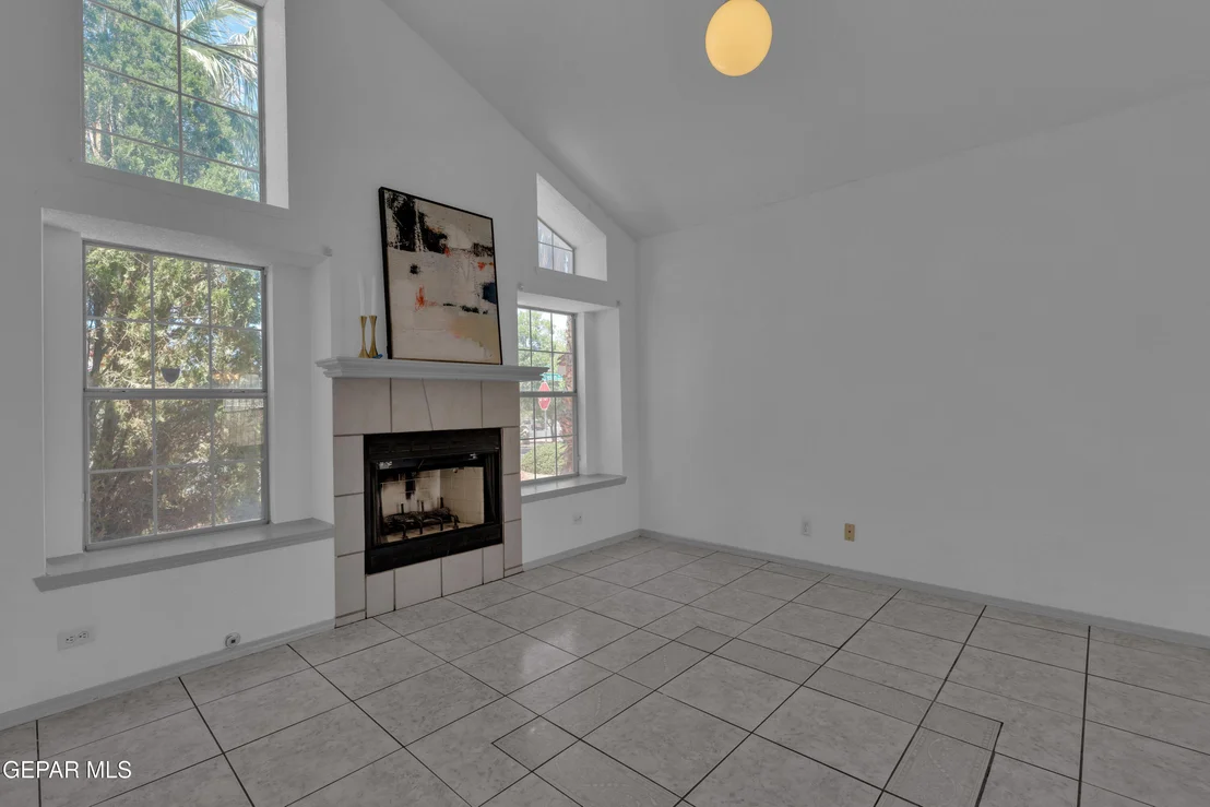Photo of 1444 John Phelan Drive