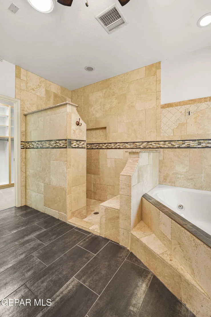 Photo of 651 Simon Court