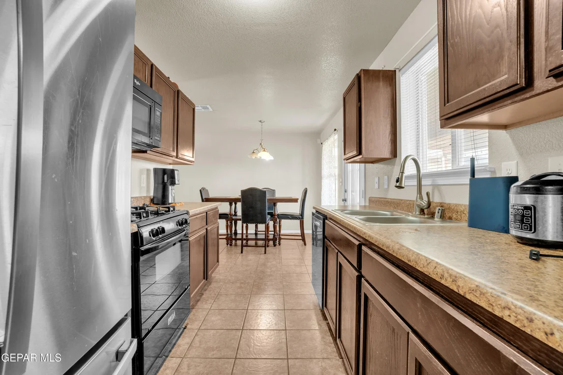 Photo of 7337 BRICK DUST Street