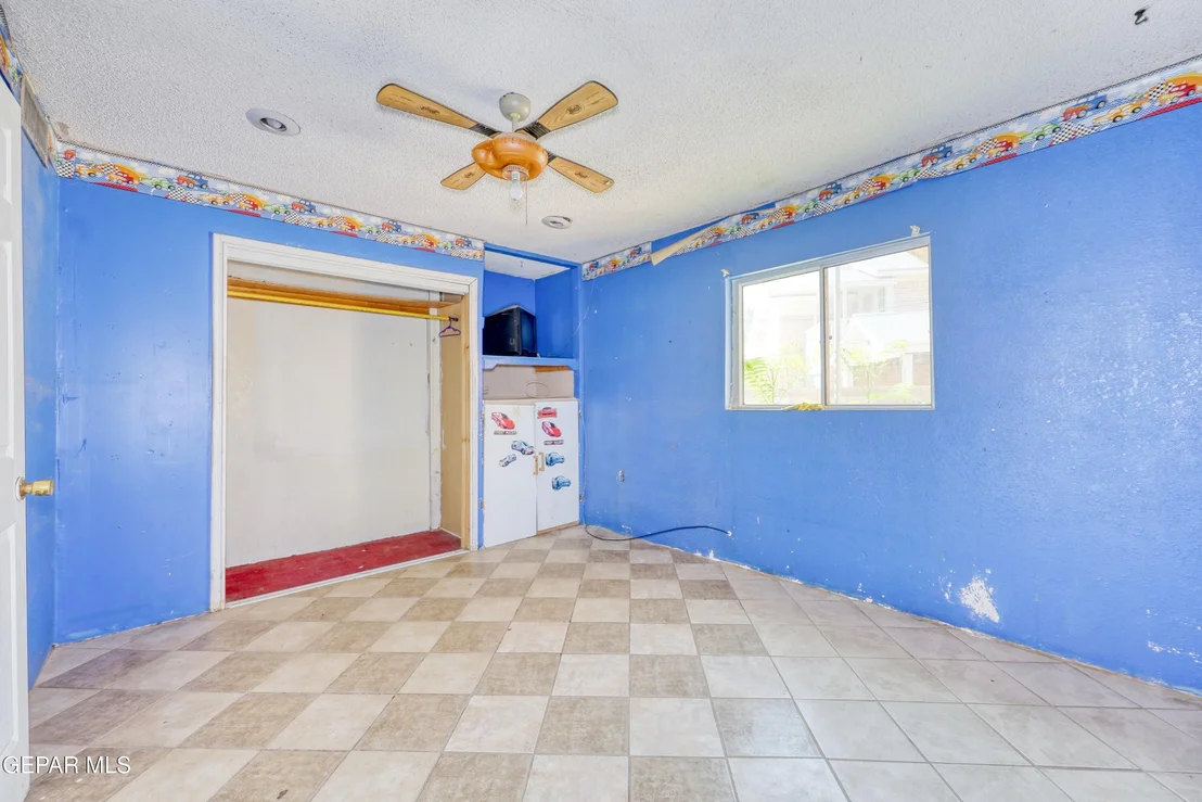 Photo of 7421 MINDORO Place