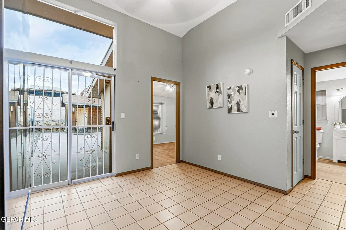 Photo of Unit A at 1514 Greg Powers Drive