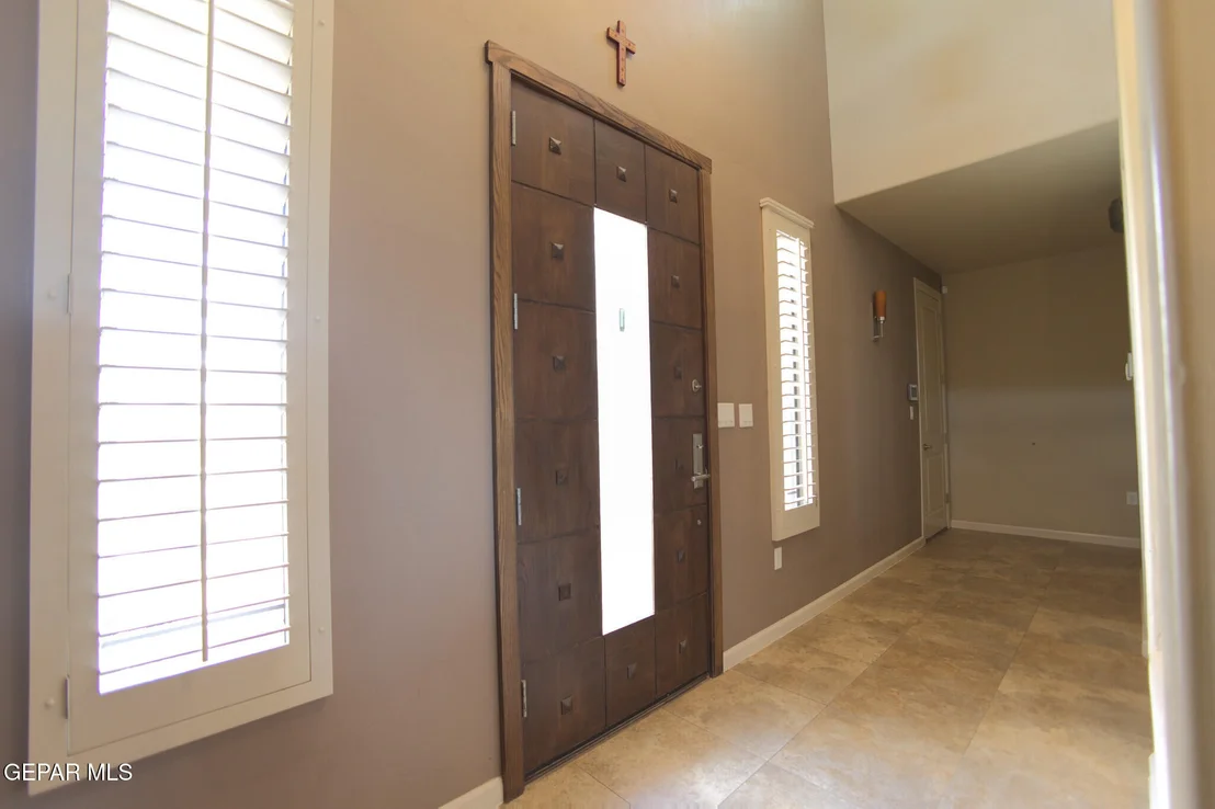 Photo of 14200 RAINBOW POINT Drive