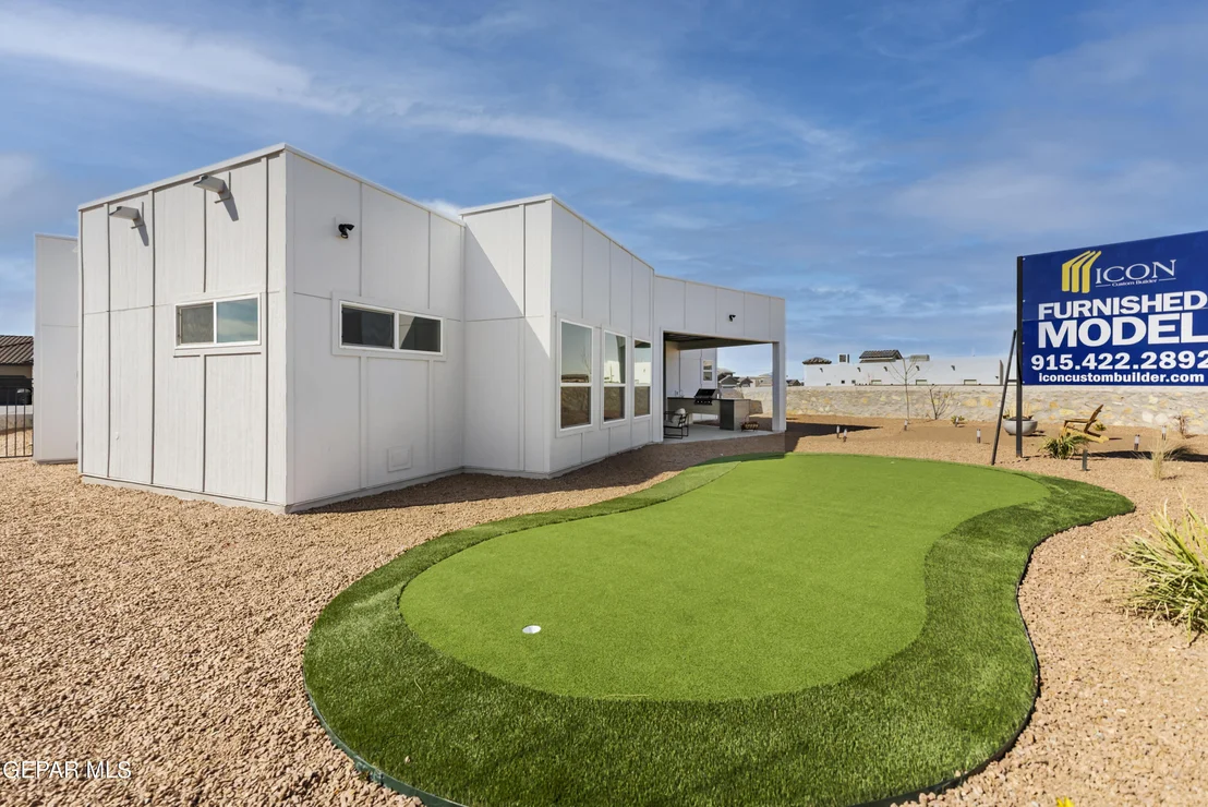 Photo of 312 Blue Valley Drive