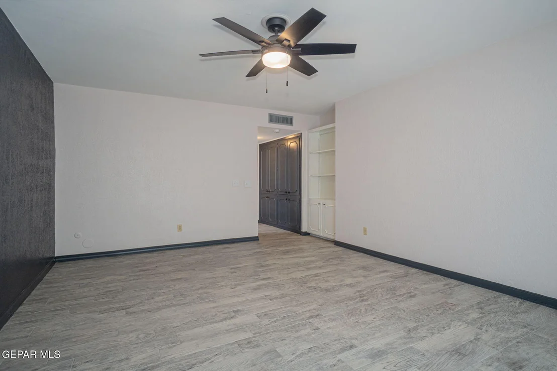 Photo of 3204 HIGH POINT Drive