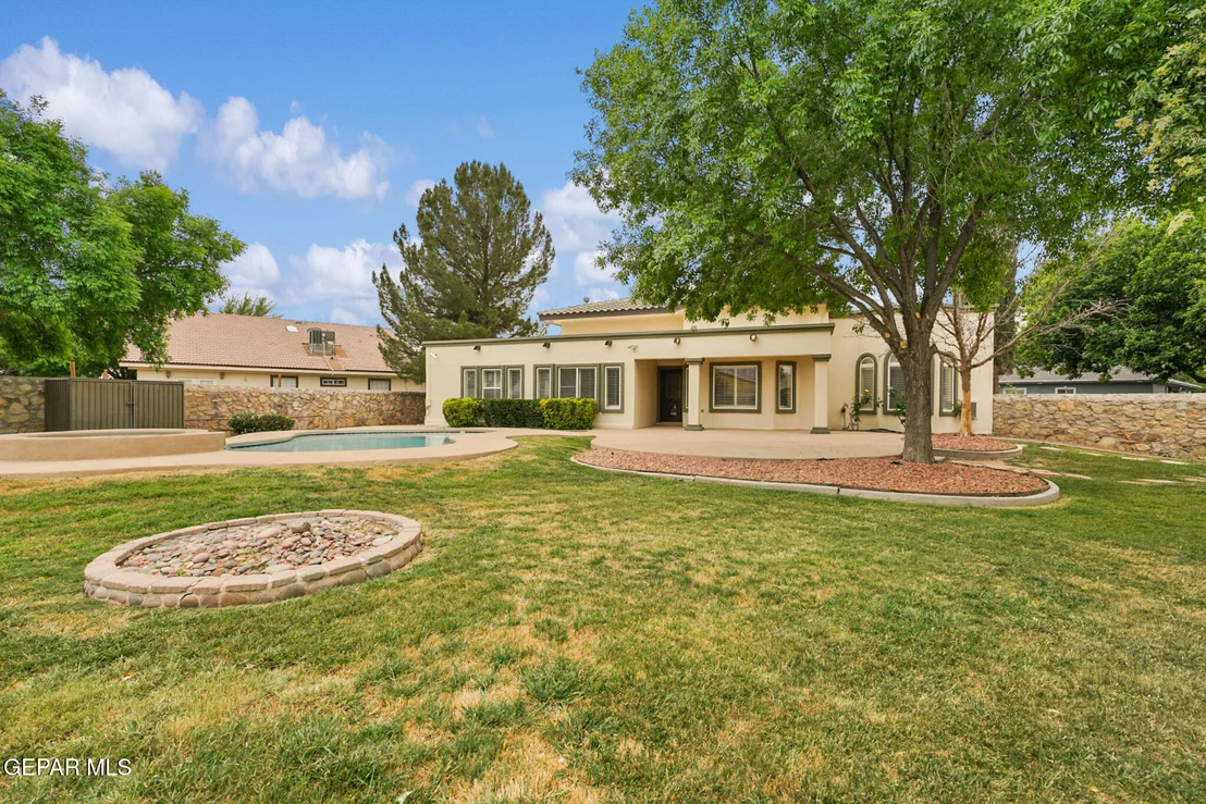 Photo of 651 Simon Court