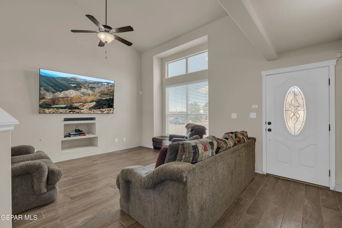 Photo of 6924 CACTUS THRUSH Drive