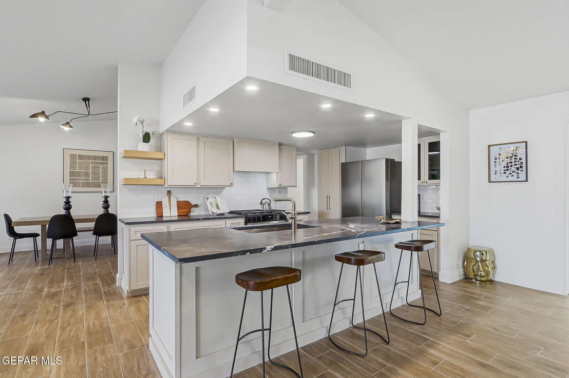 Photo of 2348 SEA SIDE Drive