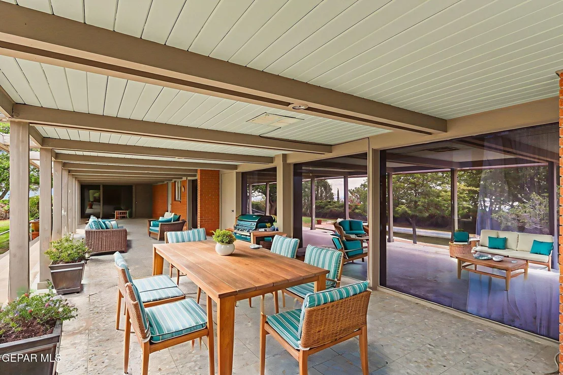 Photo of 1209 Thunderbird Drive